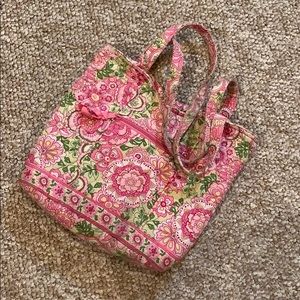 VERA BRADLEY TOTE - PETAL PINK PATTERN
